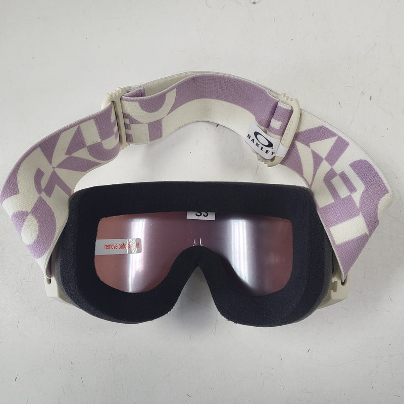 Load image into Gallery viewer, New In Box Oakley Line Miner Ski Goggles - Size: Medium
