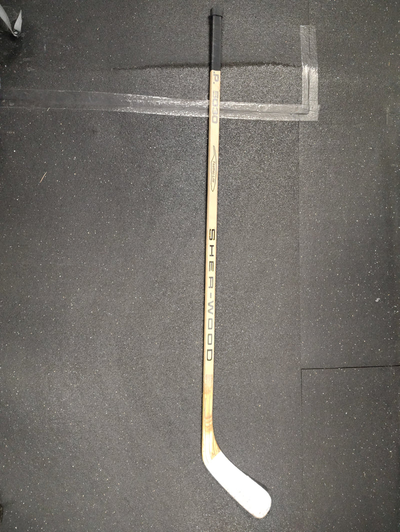Load image into Gallery viewer, Used Sher-Wood P.M.P. 5030 Left Handed Hockey Stick
