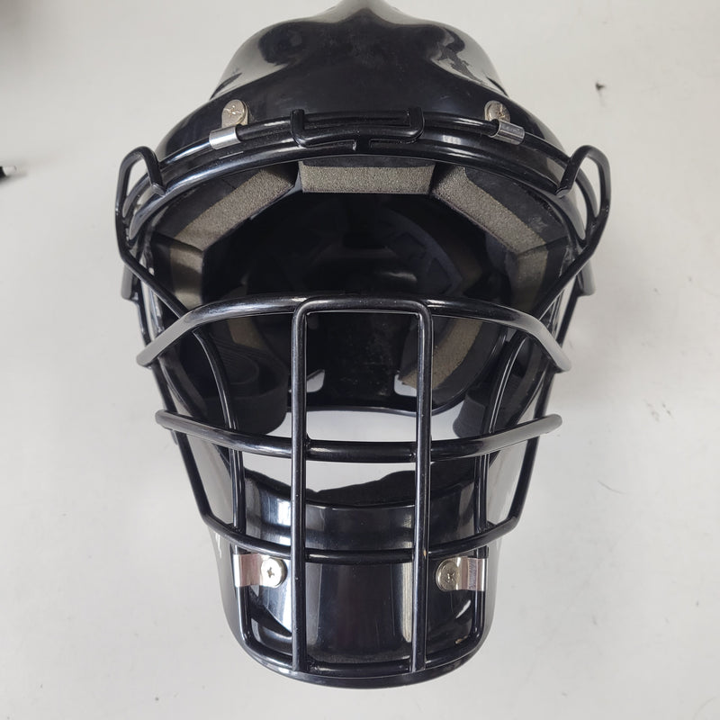 Load image into Gallery viewer, Used Wilson WTA558000 Small Catchers Helmet Black 6"-7"
