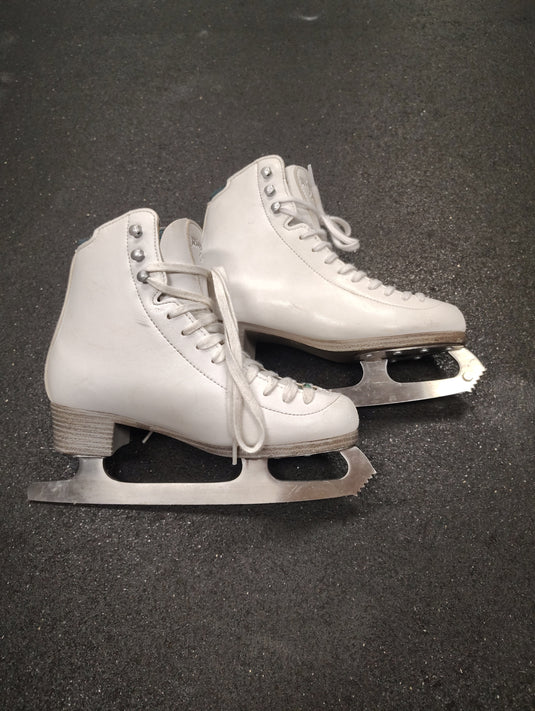 Used Riedell Emerald Size 5.5 Figure Skates