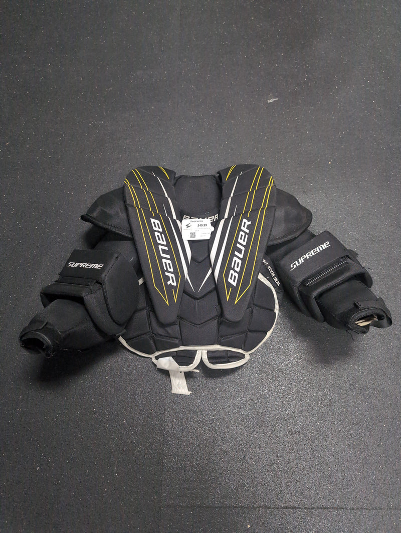 Load image into Gallery viewer, Used Bauer Supreme S170 Junior Small Hockey Goalie Chest Protector
