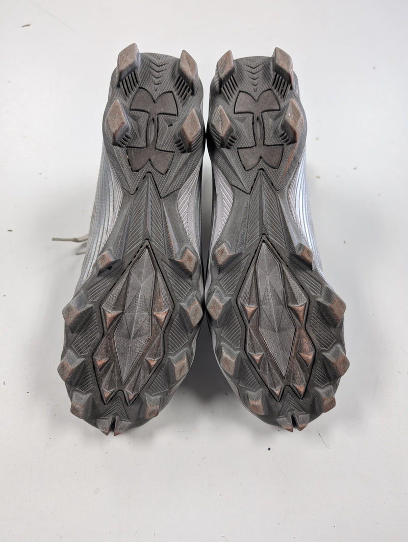 Load image into Gallery viewer, Used Under Armour Football Cleats
