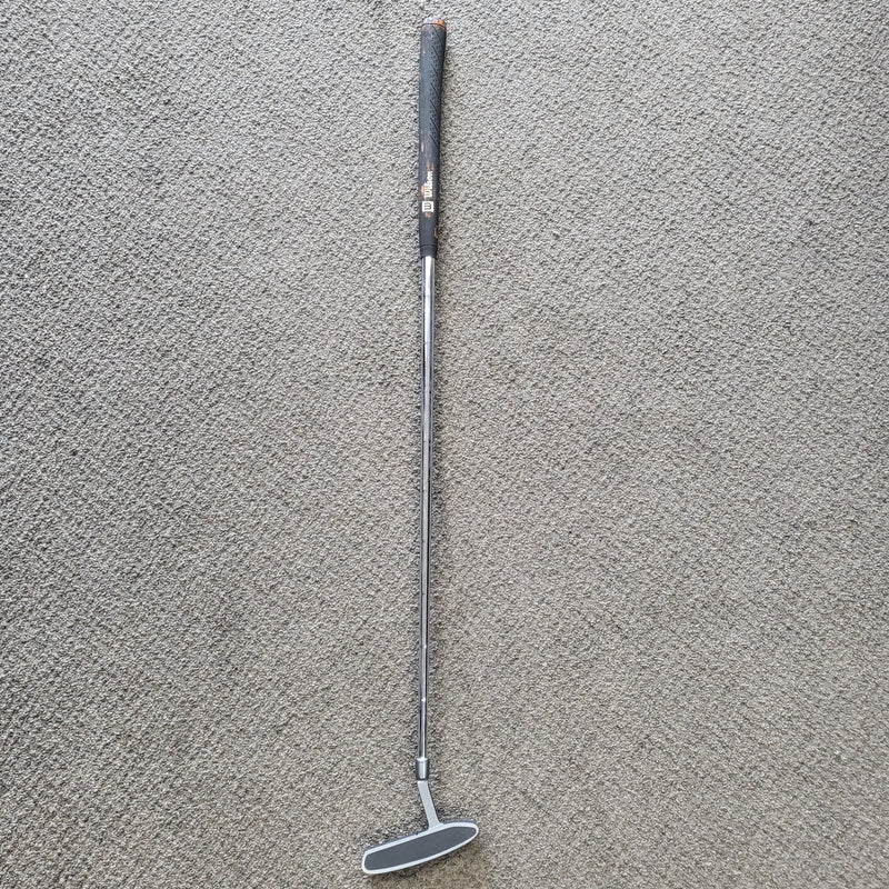 Load image into Gallery viewer, Used Wilson Blackjack 206 putter - 34.5"
