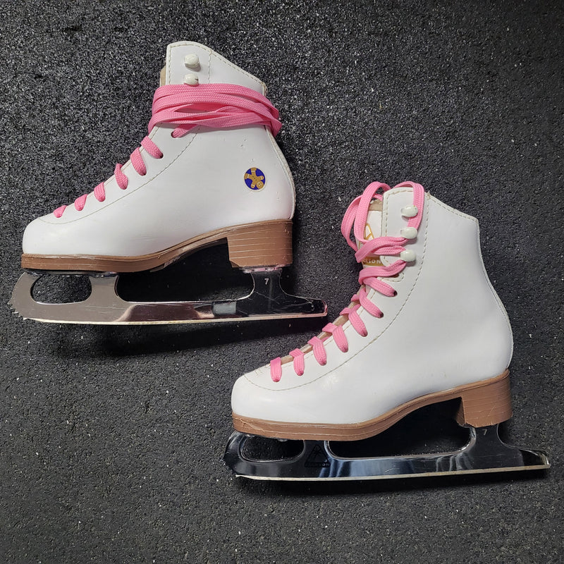 Load image into Gallery viewer, Used Jackson Mystique Figure Skates - Size: Youth 10
