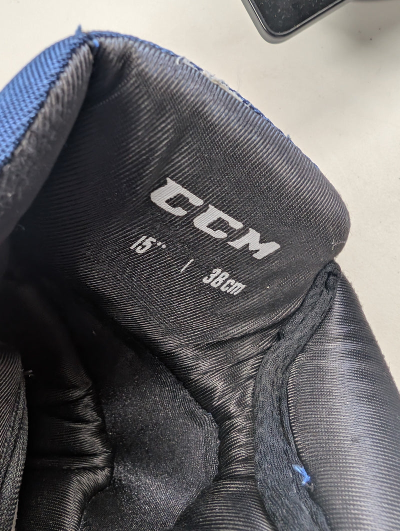 Load image into Gallery viewer, Used CCM Jetspeed FT1 Pro Stock Senior 15&quot; Hockey Gloves
