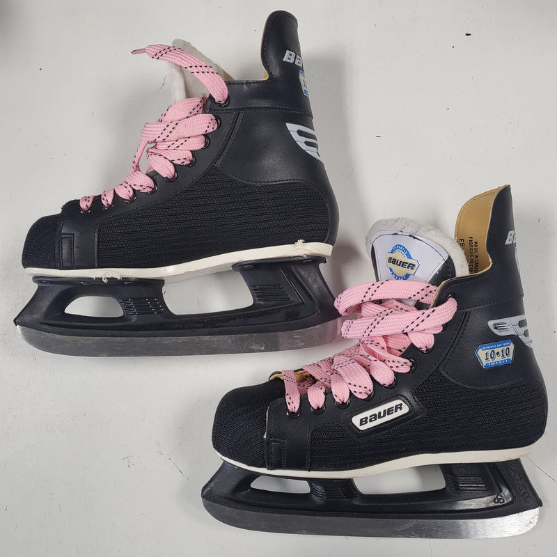 Load image into Gallery viewer, Used Bauer Impact 10-10 Hockey Skates - Size: 5EE
