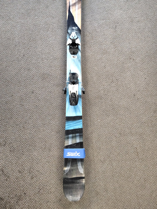 Used Line Prophet 90 (2012) Model Skis Wth Salomon Bindings Z12