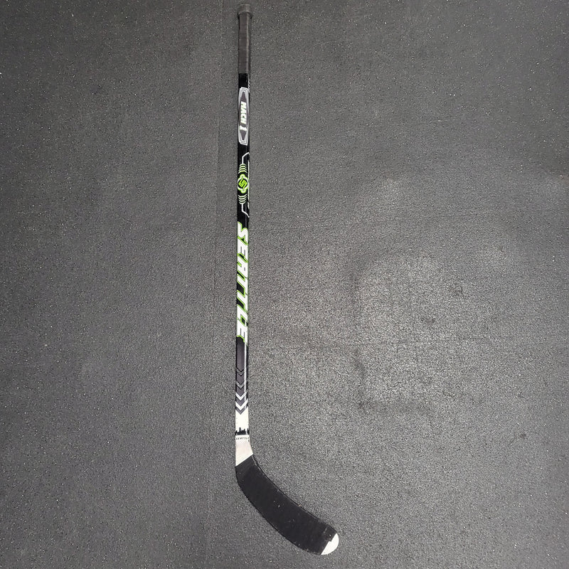 Load image into Gallery viewer, Used Seattle Hockey Co. Mach 1 Hockey Stick - P28/40 Flex

