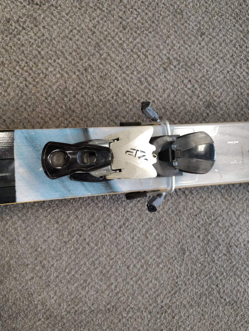 Load image into Gallery viewer, Used Line Prophet 90 (2012) Model Skis Wth Salomon Bindings Z12
