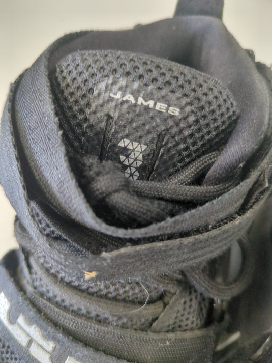 Used Nike Lebron James Soldier 9 IX Black Basketball Shoes Size 7 Yth