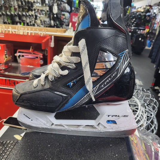 Used True TF7 Hockey Skates Size 6R
