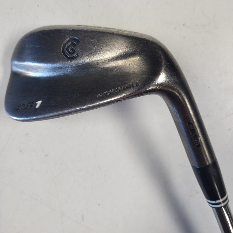 Load image into Gallery viewer, Cleveland CG1 CMM Micro Mill Pitching Wedge
