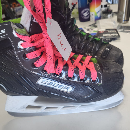 Used Bauer XLS Hockey Skates Size 6