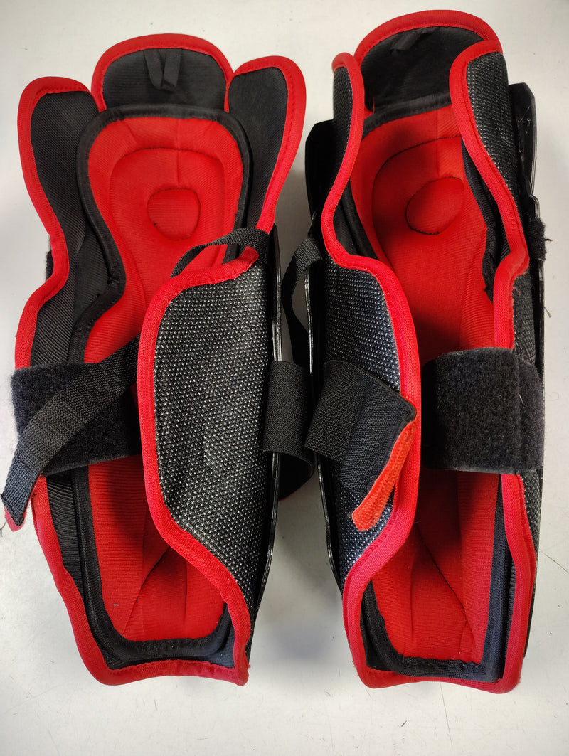 Load image into Gallery viewer, Used CCM Jetspeed FT350 Hockey Shin Guards - Size: 12"
