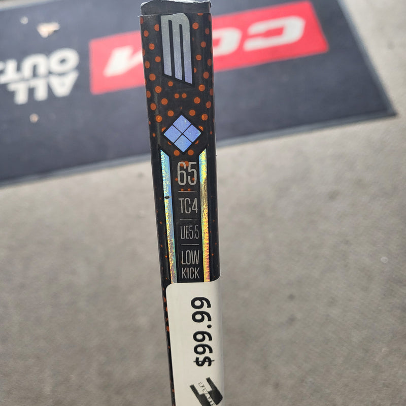 Load image into Gallery viewer, Used True Hzrdus PX P28/TC4 65 Flex RH Hockey Stick
