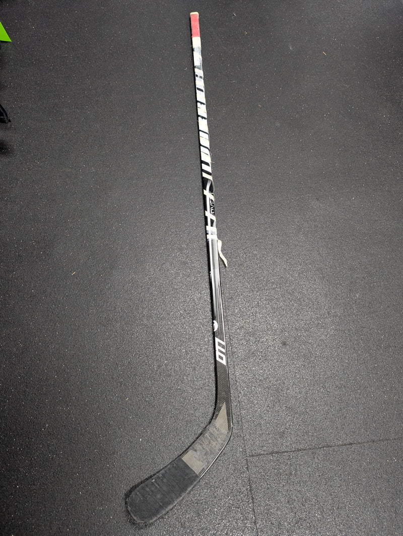 Load image into Gallery viewer, Used Warrior Covert DT1 Sr. Hockey Stick

