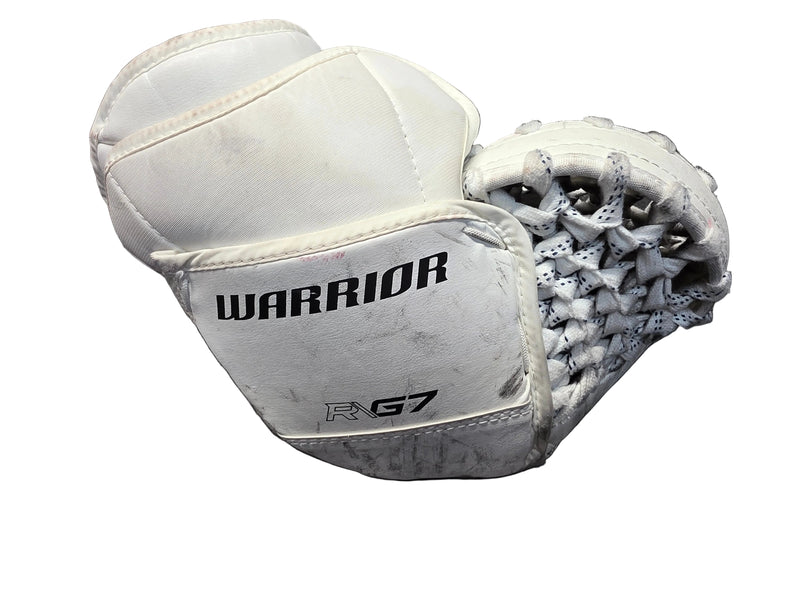 Load image into Gallery viewer, Used Warrior R/G7 Right Handed Goalie Glove Junior Size
