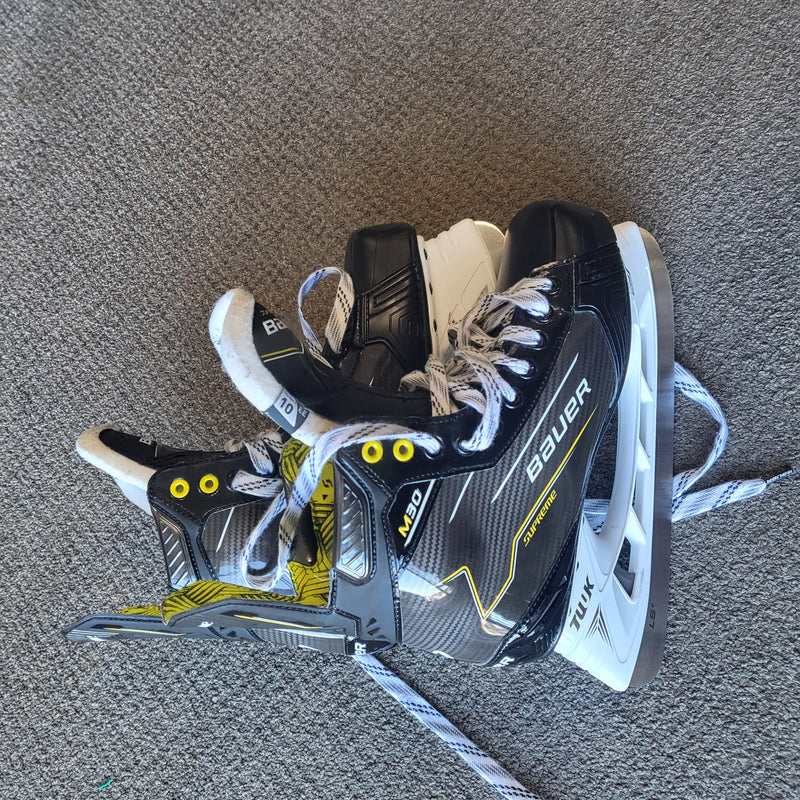 Load image into Gallery viewer, Slightly Used Bauer Supreme M30 Size (10/EE) Hockey Skates
