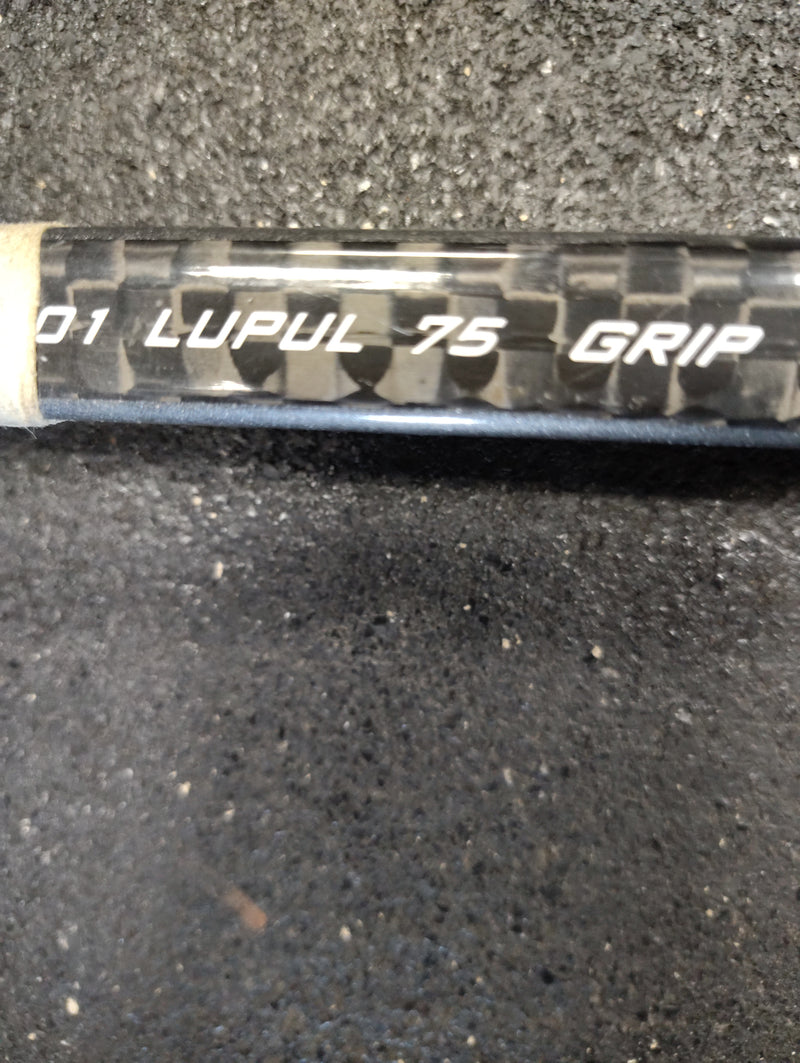 Load image into Gallery viewer, Used Warrior Alpha QX Pro Hockey Stick - 75 Flex/W01 Curve
