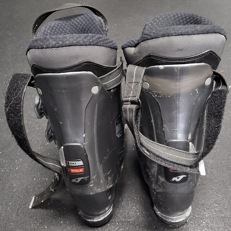 Load image into Gallery viewer, Used Nordica SX Easy Move Ski Boots - 325MM Length
