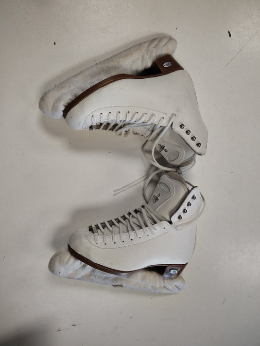 Slightly Used Riedell Motion Figure Skates Size 4