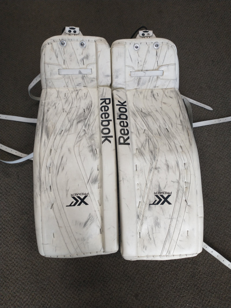 Load image into Gallery viewer, Used Reebok Premier XLT 33+1&quot; Goalie Leg Pads
