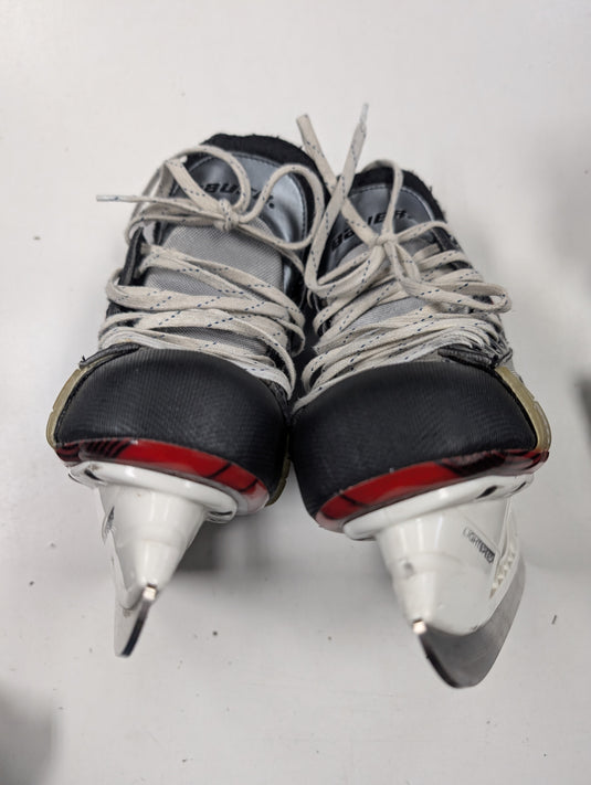 Used Bauer Vapor XIX Hockey Skates Jr Size 3.5D
