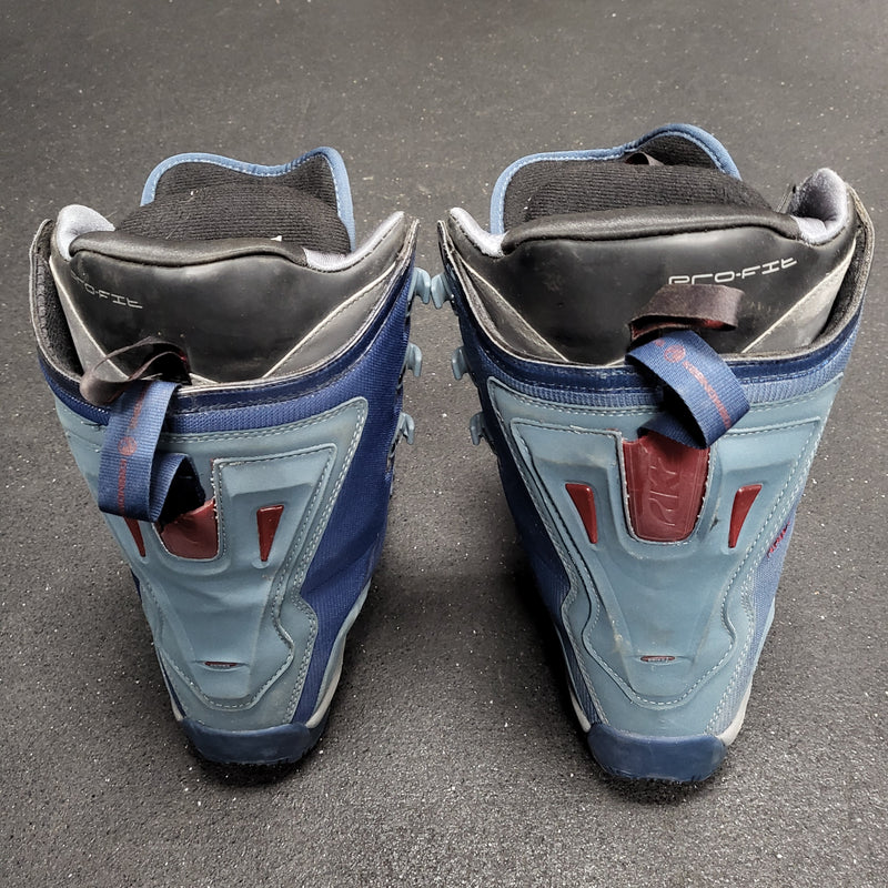 Load image into Gallery viewer, K2 Raider Snowboarding Boots - Size: 9
