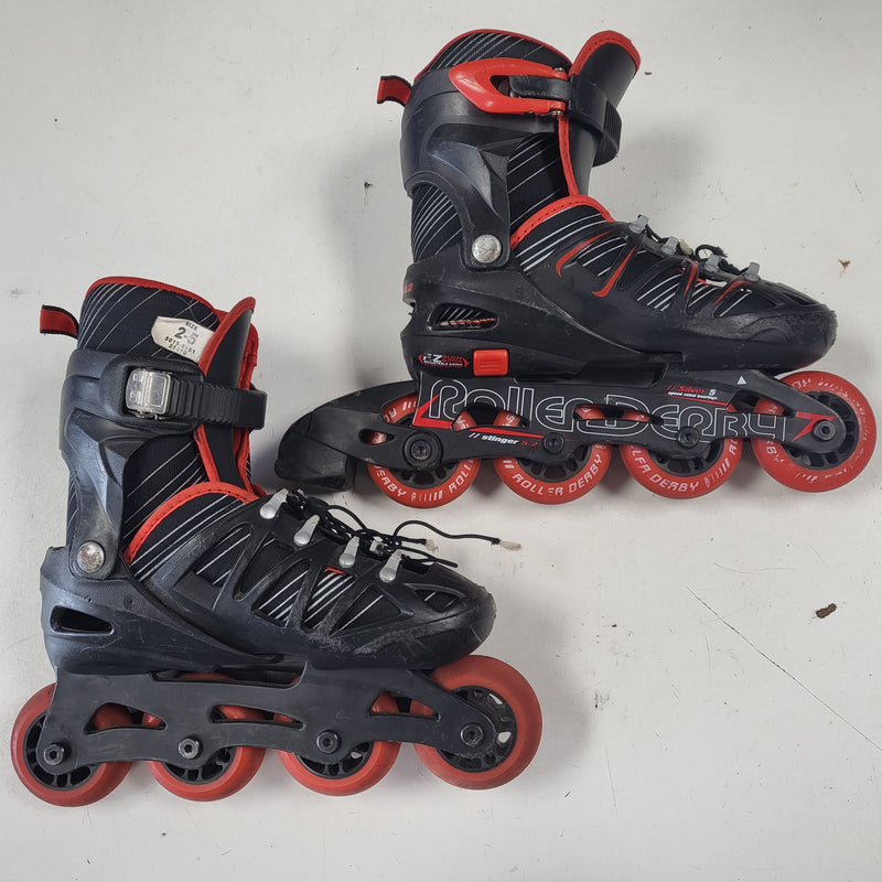 Load image into Gallery viewer, Used Stinger 5.2 Roller Derby Skates -Size: 2-5
