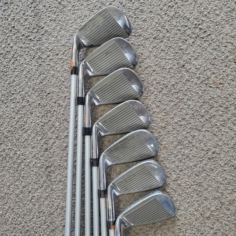 Load image into Gallery viewer, Used Wilson Counter Torque Golf Club Set
