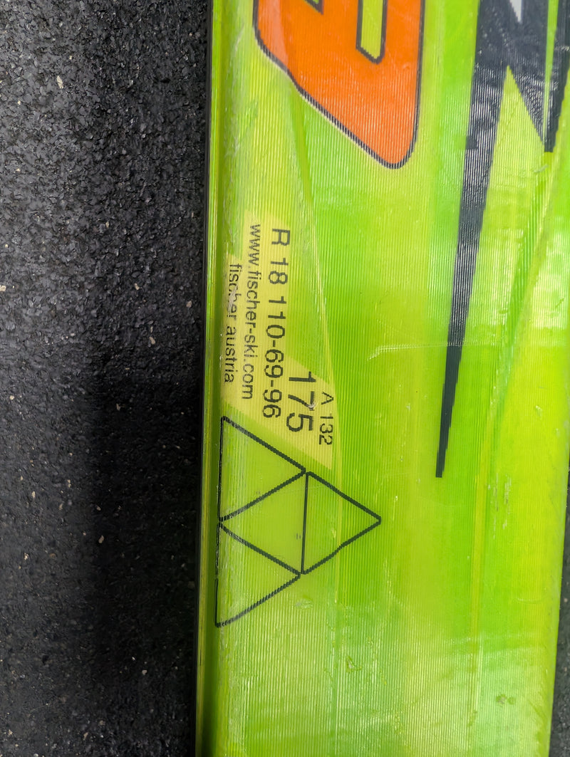 Load image into Gallery viewer, Used Fischer RX9 175cm Downhill Skis W/Bindings
