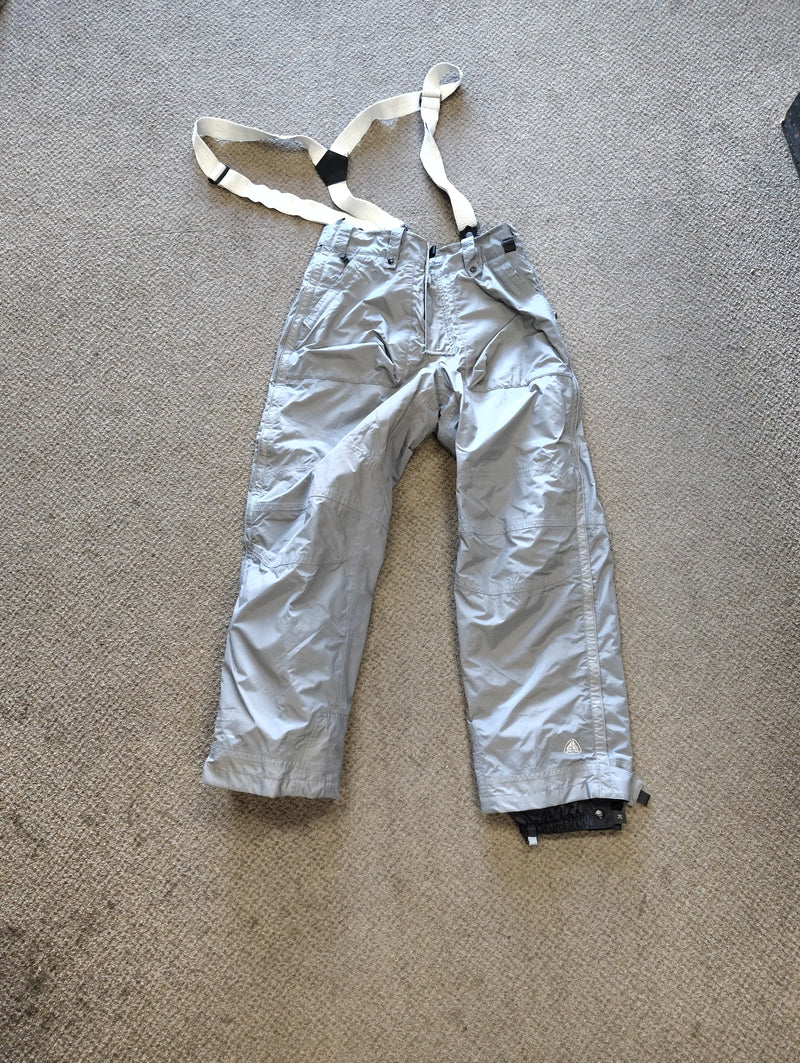 Load image into Gallery viewer, Used Nike ACG 3 Outer Layer Couche Extreme Ski Pants US- Large
