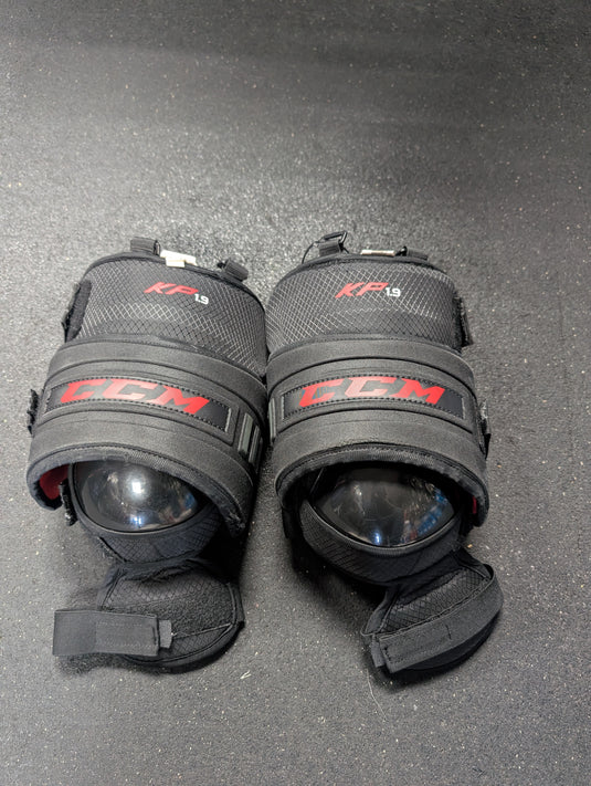 Used CCM KP1.9 Goalie Knee and Thigh Guards