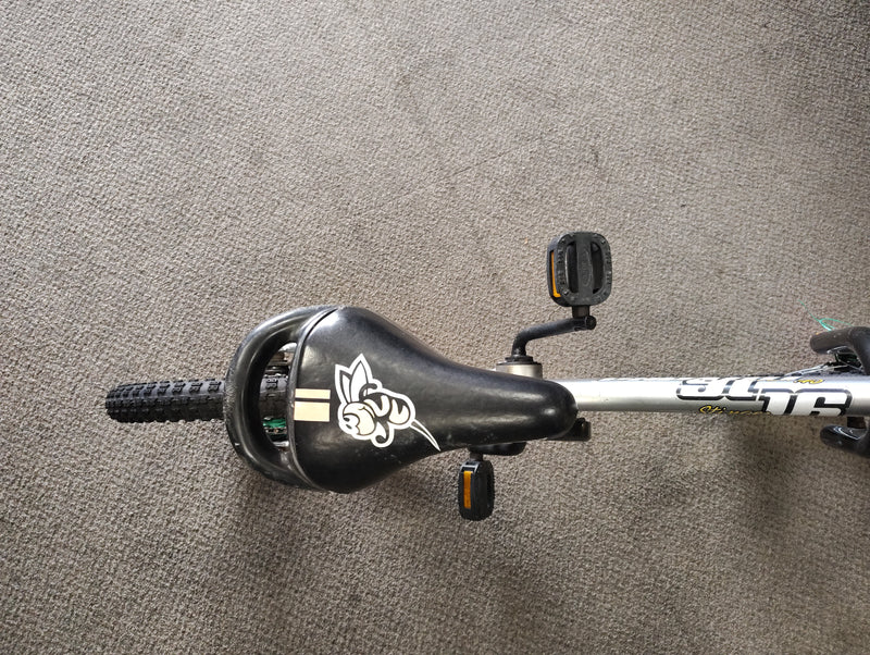 Load image into Gallery viewer, Used Novara Stinger Kids Mountain Bike 16"
