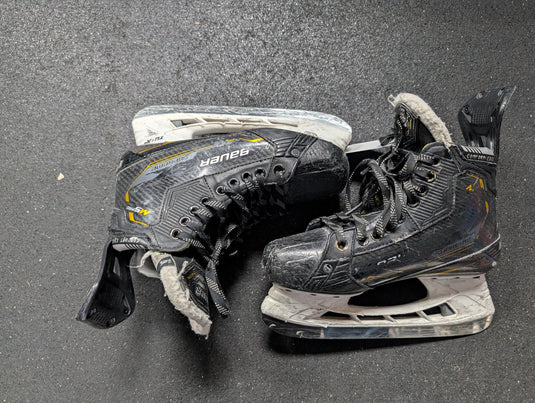 Used Bauer Supreme M5 Pro Intermediate Size 5 Fit 3 Hockey Skates