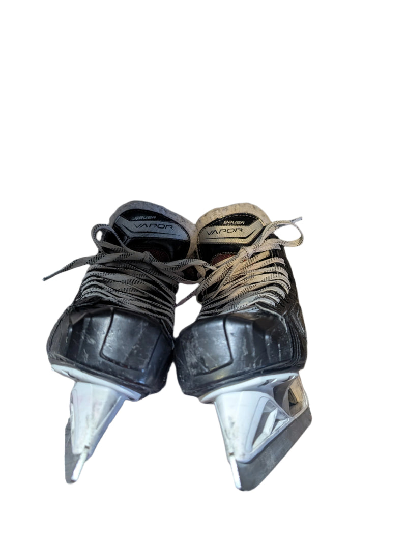 Load image into Gallery viewer, Used Bauer Vapor X700 Int. Goalie Skates
