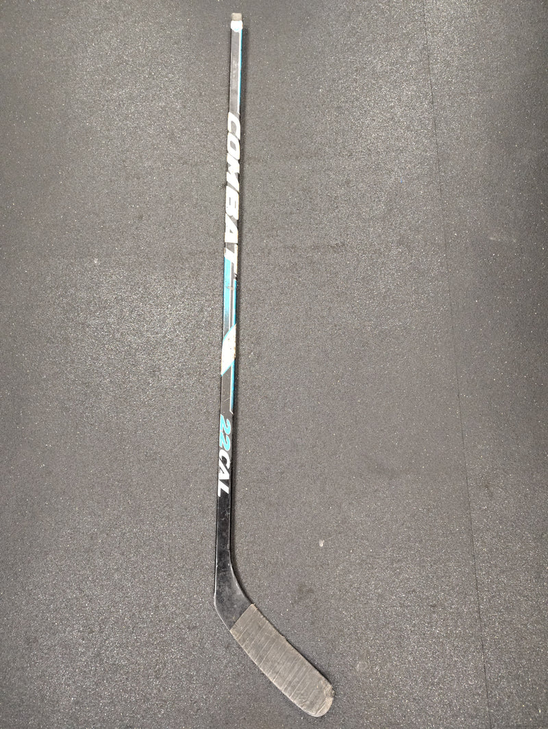 Load image into Gallery viewer, Used Combat 22 Cal Hockey Stick - 100 flex
