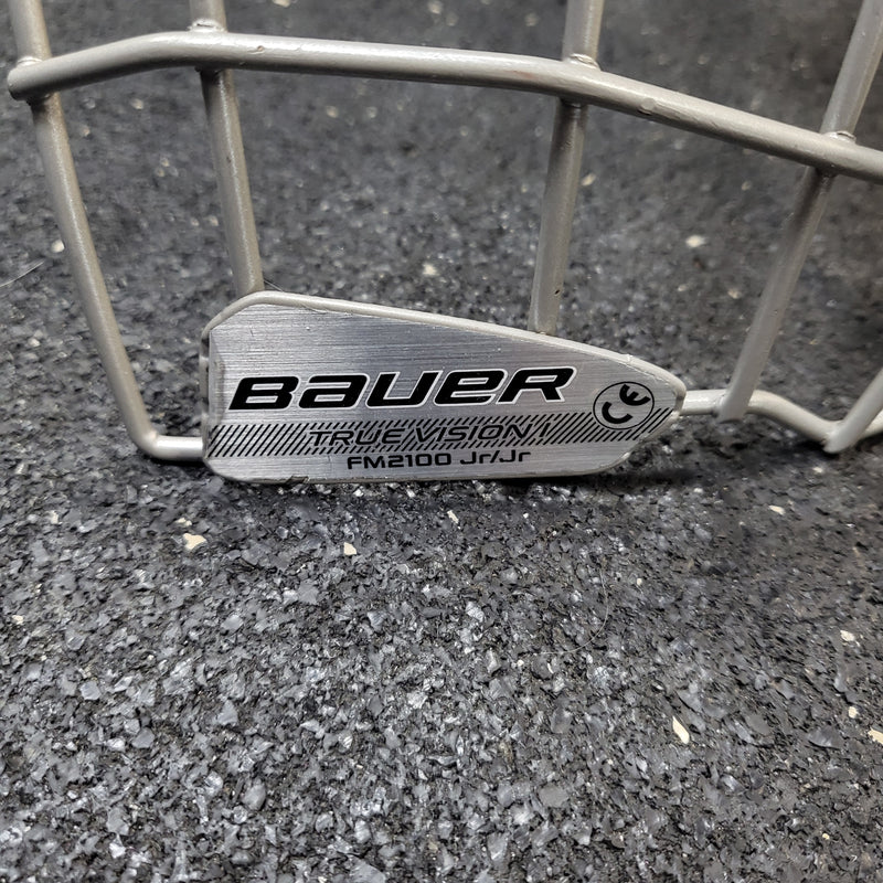 Load image into Gallery viewer, Used Bauer True Vision I Jr. Hockey Cage
