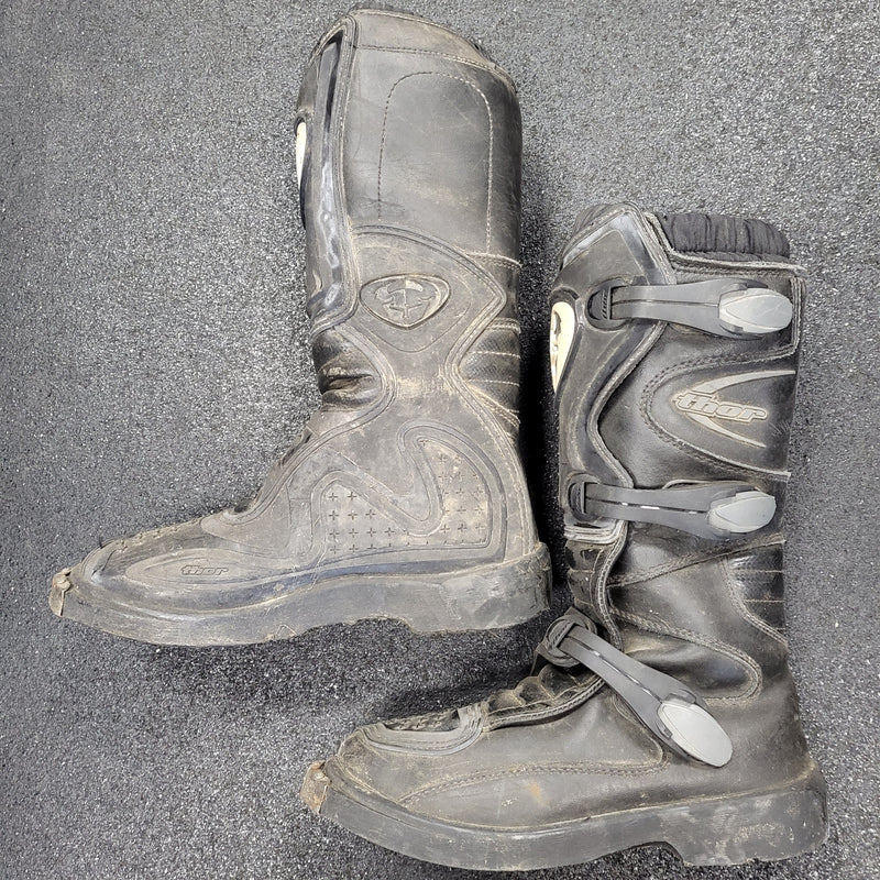 Load image into Gallery viewer, Used Thor YT-20 Motocross Boots - Size: 5

