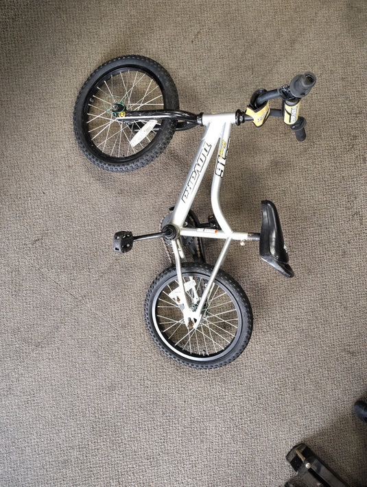 Used Novara Stinger Kids Mountain Bike 16"