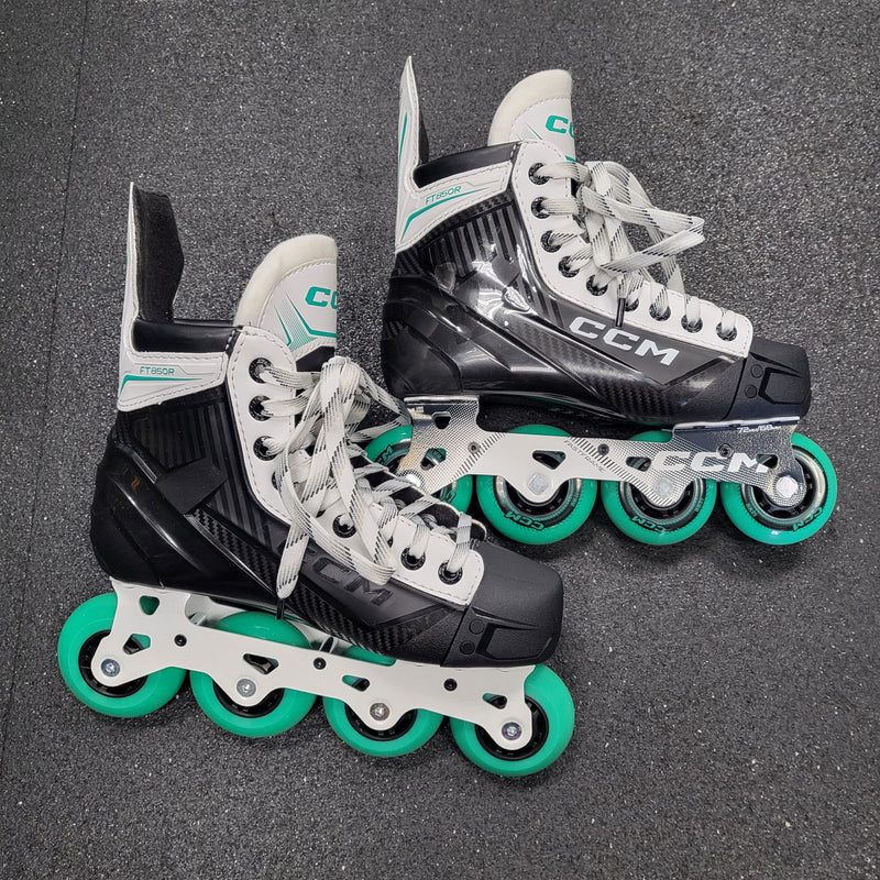 Load image into Gallery viewer, CCM FT850R Inline Hockey Skates
