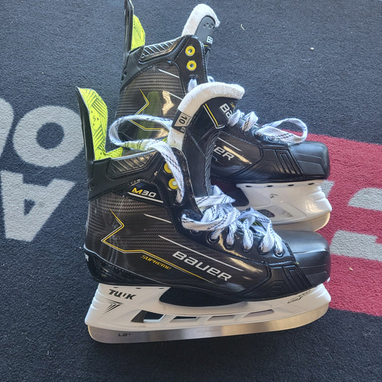 Slightly Used Bauer Supreme M30 Size (10/EE) Hockey Skates