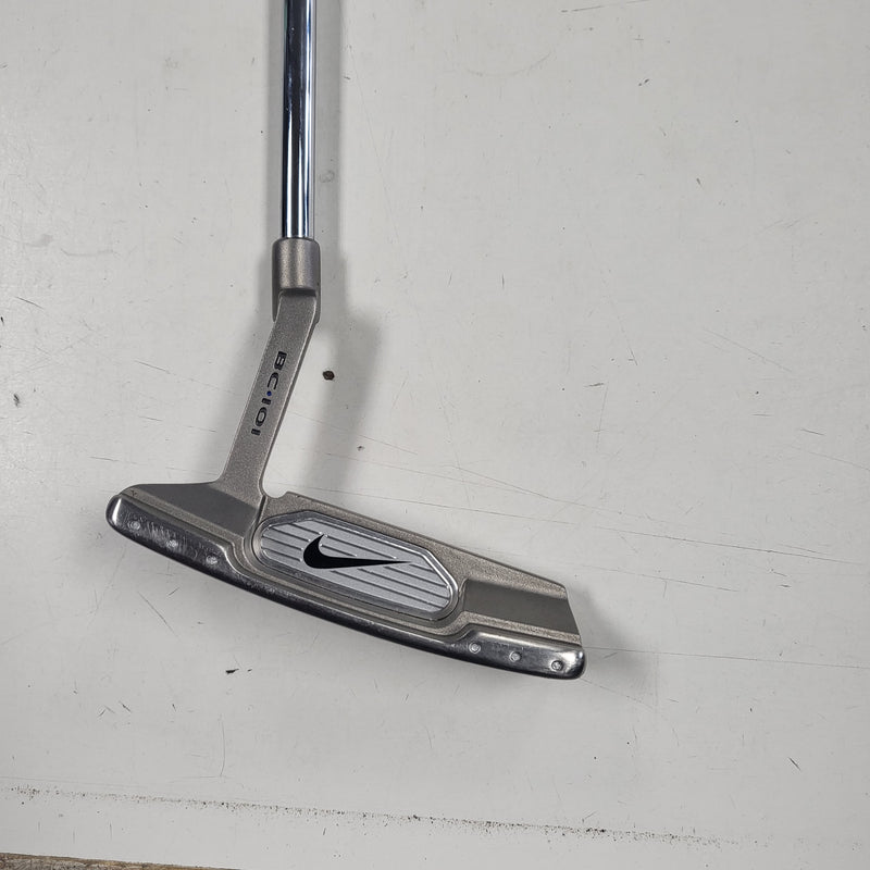 Load image into Gallery viewer, Used Nike BC 101 Blue Chip Golf Putter
