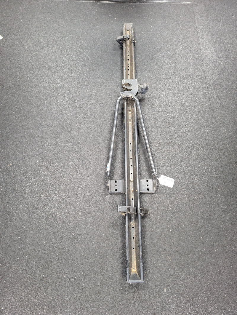 Load image into Gallery viewer, Used Thule Single Bike Rack
