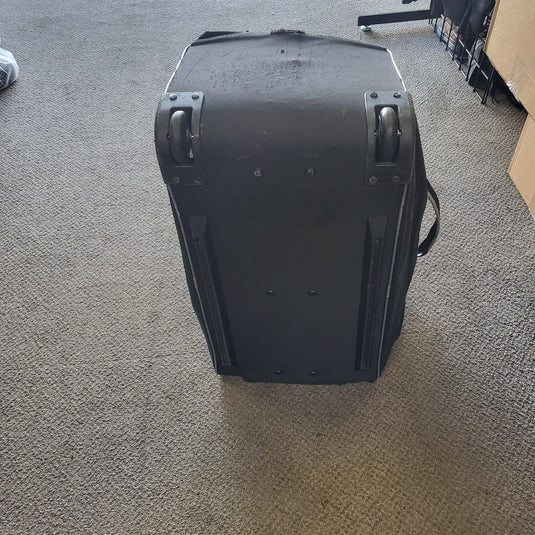 Used Bauer Hockey Equipment Hockey Roller Bag 25"