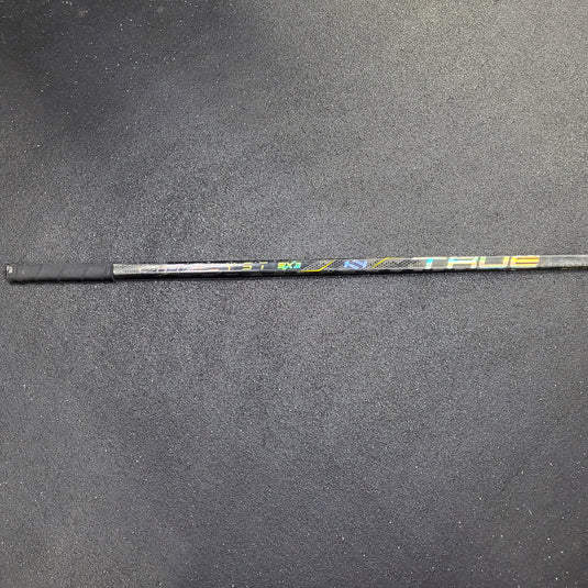 Used True Catalyst 9x3 Hockey Stick Left Handed 30 Flex T28 Curve