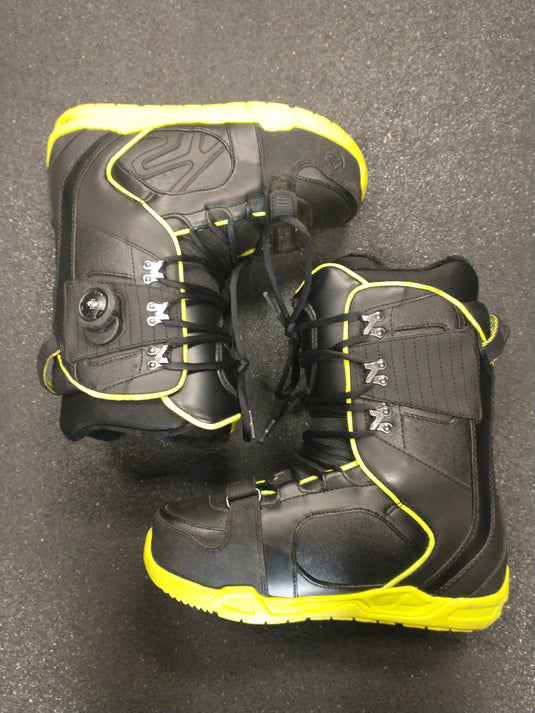 Used K2 Darko Size 9 Snowboard Boots