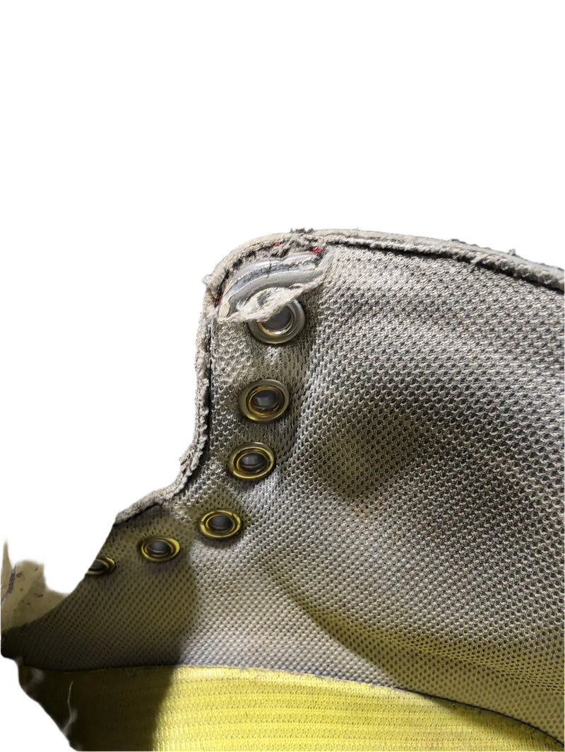 Load image into Gallery viewer, Used Bauer Vapor X-Shift Size 5 D Ice Hockey Skates
