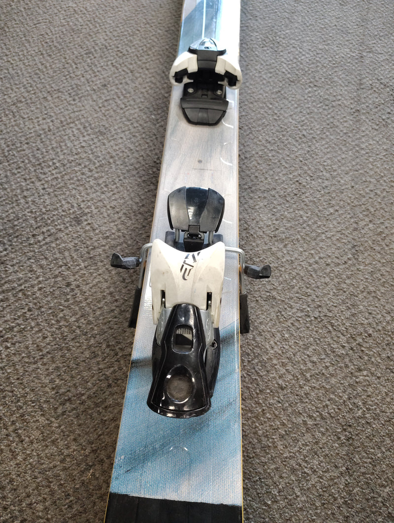 Load image into Gallery viewer, Used Line Prophet 90 (2012) Model Skis Wth Salomon Bindings Z12
