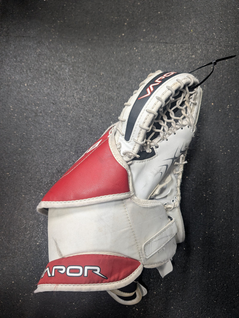 Load image into Gallery viewer, Used Bauer Vapor X:40 Junior Hockey Goalie Glove
